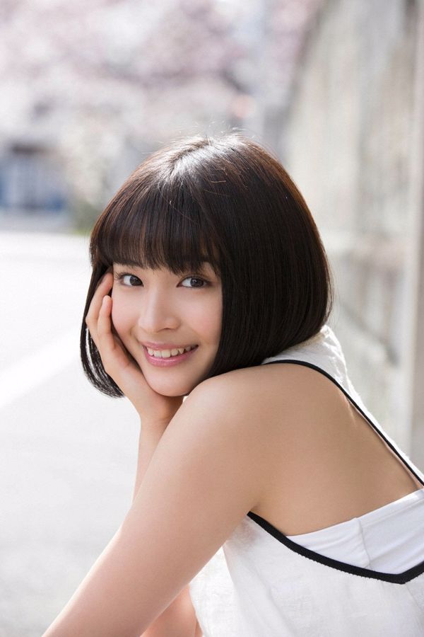 Suzu Hirose / Hirose Bell "Miraculous Girl" [YS Web] Vol.654