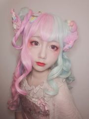 [COS Welfare] Anime blogger Xianyin sic - lolita strawberry mint ice cream
