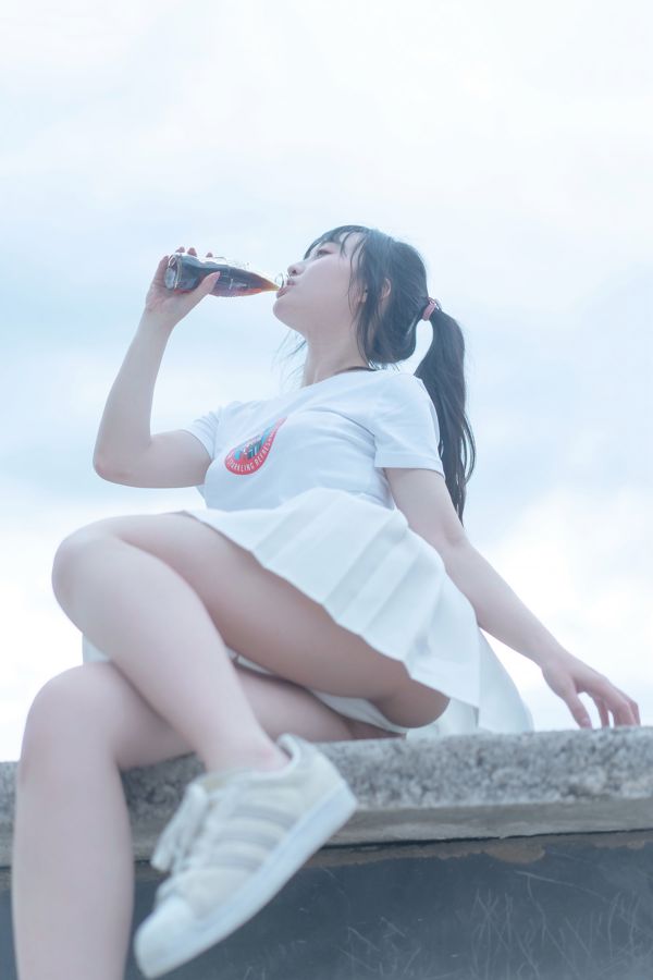 [Net Red COSER Photo] Anime blogger doet zijn staart af Mizuki - Cola JK