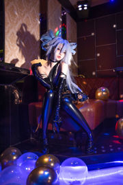 [Internet celebrity COSER photo] Anime blogger G44 will not be hurt - Champagne Monster