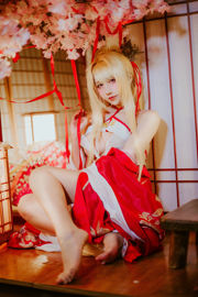 [COS Welfare] Anime Blogger Jiuqu Jean - Glorious Chinees Nieuwjaar Kimono