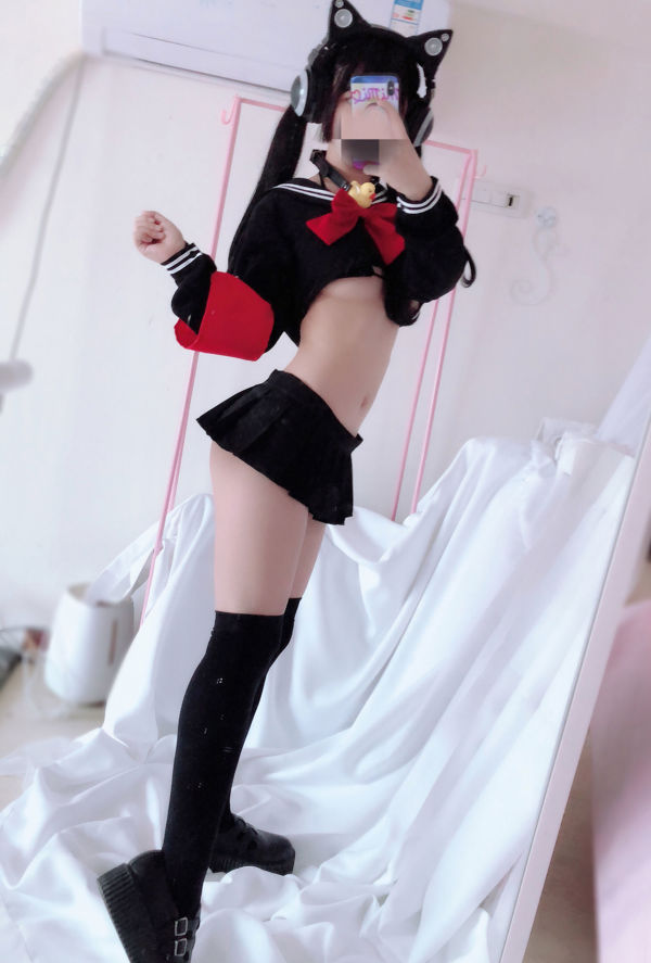 [Net Red COSER] Sakurai Ningning - Half Breast Uniform