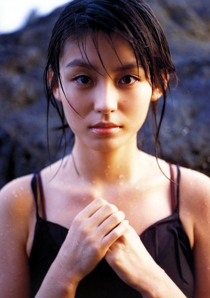 Yuika Motokariya Pagina 28 No.f9ec68