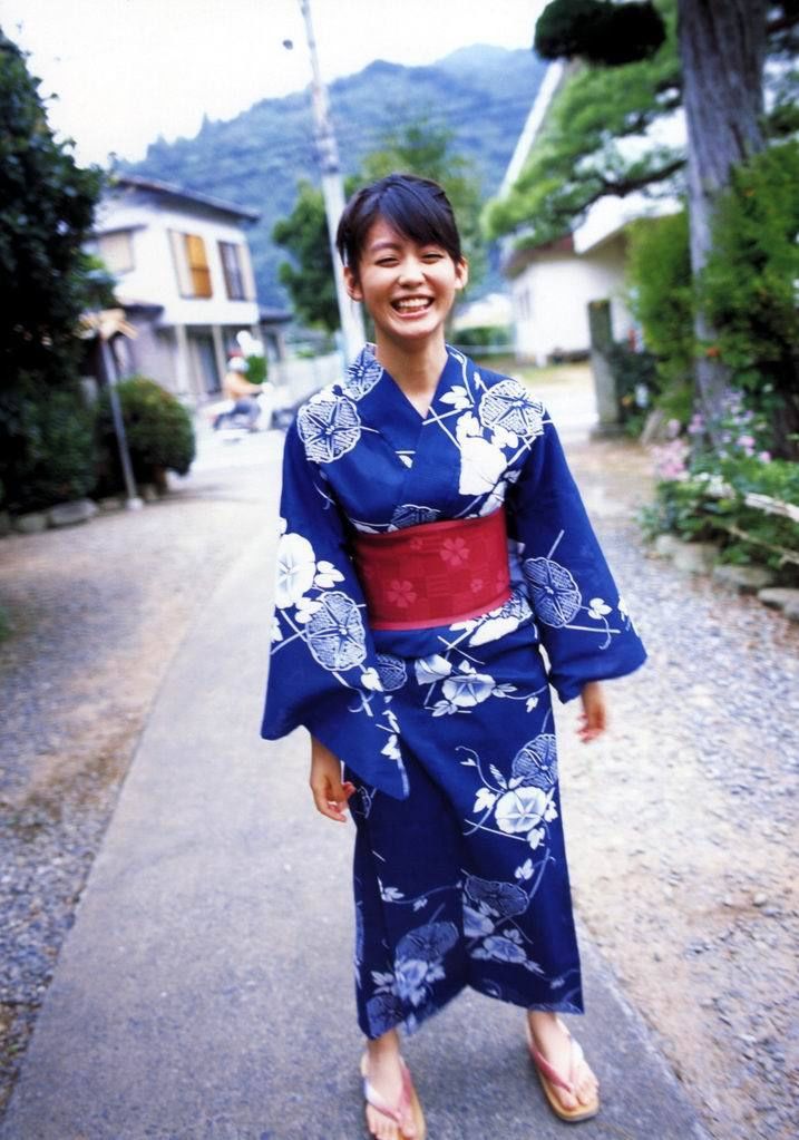 Yuika Motokariya Page 2 No.d01697