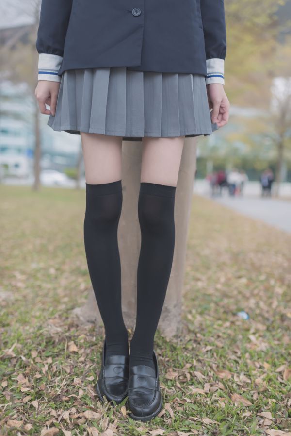 [Wind Field] สาวโรงเรียน NO.021 ผ้าไหมสีดำกลางแจ้ง 1