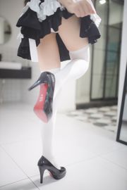 Coser model Xueqi SAMA "White Silk Maid Phiên bản dưới nước"