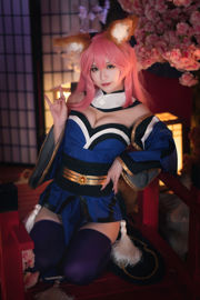 [Cosplay-Foto] Anime-Bloggerin Teppanyaki Ghost Dance mit Original-Skin von Tamamo-mae